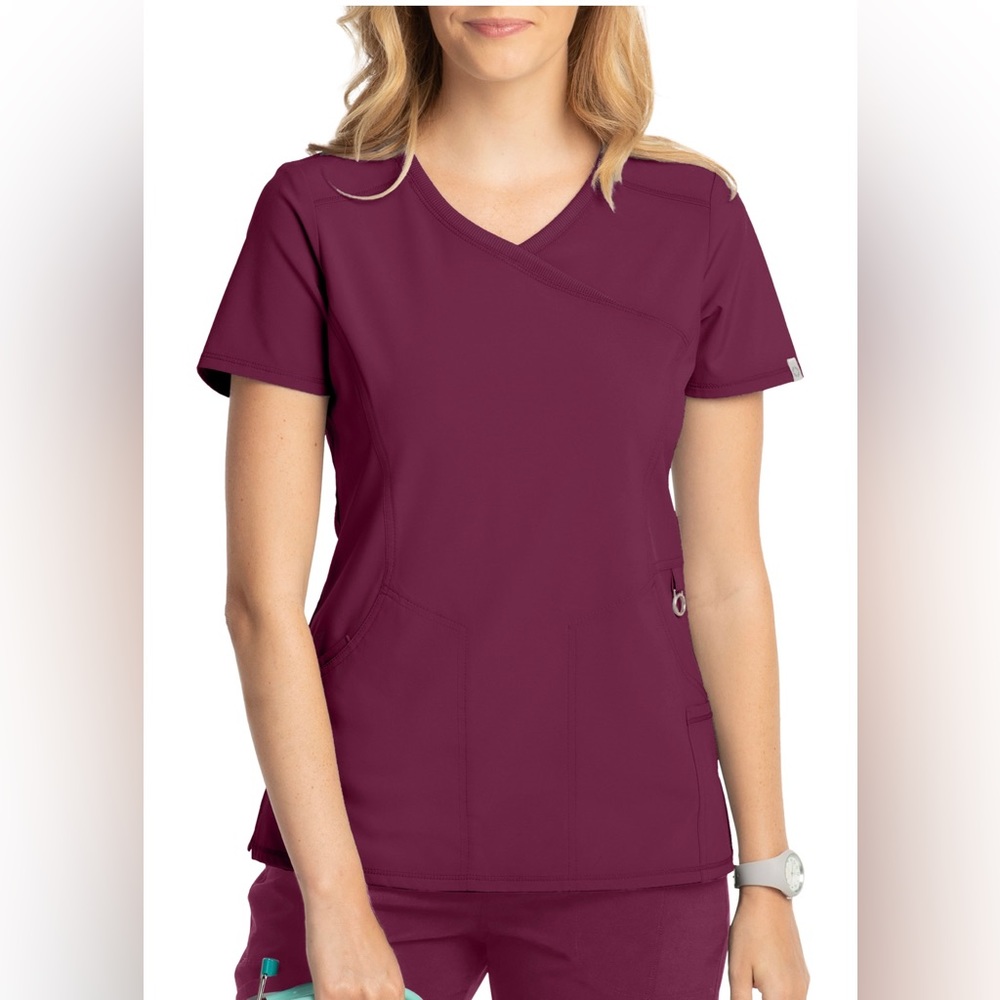 CHEROKEE INFINITY SCRUB SET